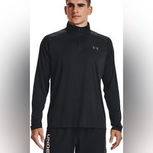 UA Velocity 2.0 1/2 Zip Men’s Half Zip Loose Heat Gear size Medium